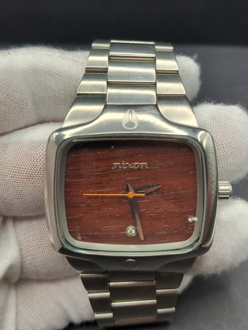 Nixon The Player - with Wood Grain Dial ✨